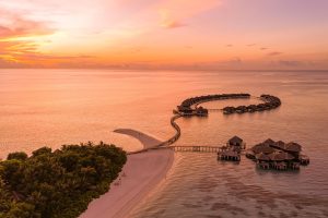 Coco Bodu Hithi Resort